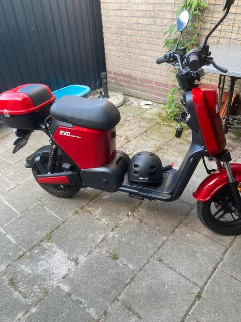 Elektrische scooter, Fietsen en Brommers, Snorfietsen en Snorscooters, Zo goed als nieuw, Overige merken, Elektrisch, Ophalen