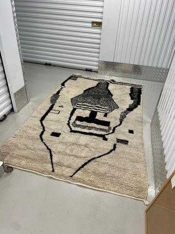 Berber met mooie tekening (gebruikt) beschikbaar voor biedingen
