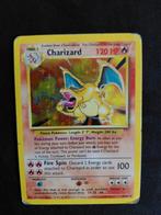 Charizard 4/102 Base Set - Gebruikt, Hobby en Vrije tijd, Verzamelkaartspellen | Pokémon, Ophalen of Verzenden, Gebruikt, Losse kaart