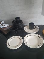 zwart wit service, zoek zelf er nog meer bij, Huis en Inrichting, Keuken | Servies, Gebruikt, Ophalen of Verzenden, Bord(en), Overige stijlen