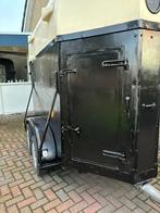 Fijne 1,5 paards trailer, Ophalen, Gebruikt