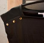 Diane von Furstenberg zijde top goudkleurige details M 50332, Maat 38/40 (M), Zwart, Ophalen of Verzenden, Zo goed als nieuw