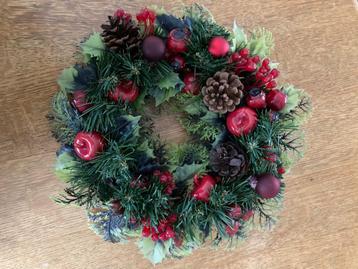 Kerstkransen 2 stuks voor buiten en binnen  beschikbaar voor biedingen