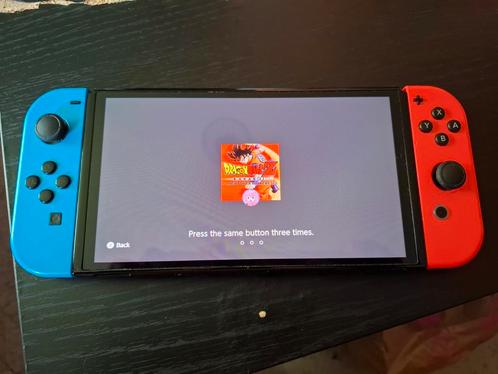 Nintendo Switch OLED + extra set joycons + brain training, Spelcomputers en Games, Spelcomputers | Nintendo Switch, Gebruikt, Switch OLED