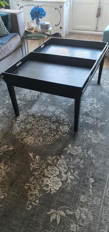 Salon tafel met 2 dienbladen  beschikbaar voor biedingen