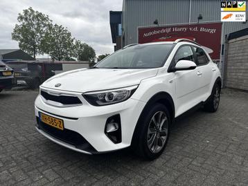 Kia Stonic 1.0 T-GDi DynamicLine Navigatie | Camera | Dealer beschikbaar voor biedingen