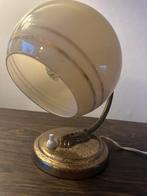 Art déco tafel- nachtlampje messing met opaline kap, Huis en Inrichting, Gebruikt, Art deco, Ophalen of Verzenden, Minder dan 50 cm