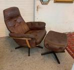 Fauteuil en voetenbank Göte Möbel Nassjo kantelbare draai, Huis en Inrichting, Ophalen of Verzenden