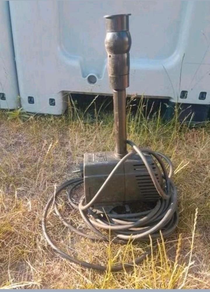 Fonteinpomp fontein pomp opknapper -> voor de handige Harry., Tuin en Terras, Vijver-toebehoren, Gebruikt, Vijverpomp, Ophalen of Verzenden