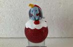 Disney Dumbo -Dumbo op kerstbal, Verzamelen, Disney, Ophalen, Bambi of Dumbo, Zo goed als nieuw, Beeldje of Figuurtje
