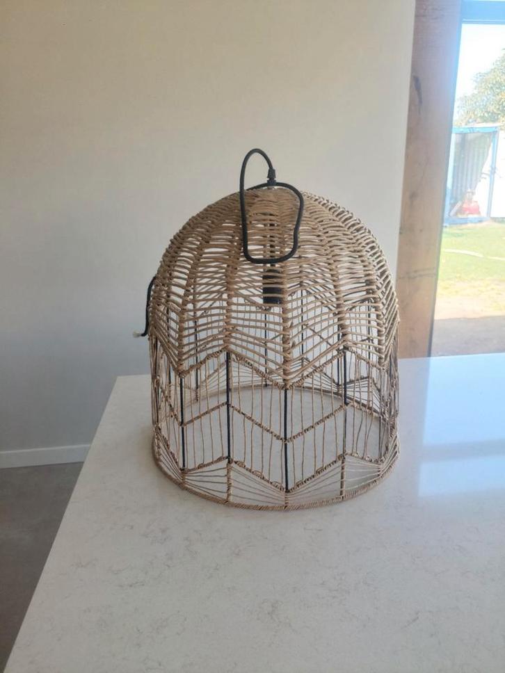 Grote Rotan hanglamp., Huis en Inrichting, Lampen | Hanglampen, Gebruikt, Minder dan 50 cm, Overige materialen, Ophalen of Verzenden