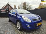 Hyundai I20 1.4i DynamicVersion 5 Deurs Airco, Voorwielaandrijving, Gebruikt, Zwart, 4 cilinders