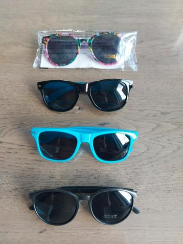 4 Zonnebrillen Nieuw beschikbaar voor biedingen
