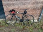 B'Twin Triban 500 racefiets, Fietsen en Brommers, Fietsen | Racefietsen, Ophalen, Gebruikt, Heren, Aluminium