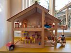 Vintage SIO Poppenhuis met veel accessoires, Kinderen en Baby's, Speelgoed | Poppenhuizen, Ophalen of Verzenden, Gebruikt, Poppenhuis