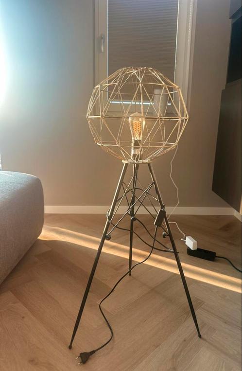 Riverdale lamp Boston, Huis en Inrichting, Lampen | Vloerlampen, Gebruikt, Minder dan 100 cm, Metaal, Ophalen