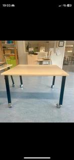 Tafels met wielen (4 stuks) te koop, Ophalen, Met wielen, Zo goed als nieuw
