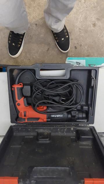 Maktec Boorhamer in Koffer - Nieuwstaat beschikbaar voor biedingen