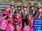 Carnavalskleding loopgroep 1 volw 5 kind foam pruiken, Kleding | Dames, Carnavalskleding en Feestkleding, Ophalen, Gedragen, Carnaval
