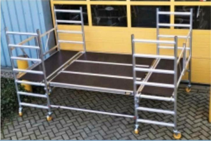 TE HUUR kamersteiger rolsteiger dakkapel steiger custers, Doe-het-zelf en Verbouw, Steigers, Zo goed als nieuw, Rolsteiger of Kamersteiger