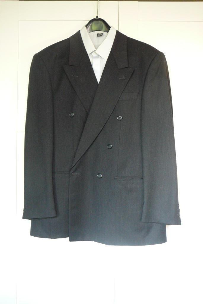 Kostuums XL 52/54 Zwart/Grijs/groen  40 euro /stuk, Kleding | Heren, Kostuums en Colberts, Gedragen, Maat 52/54 (L), Overige kleuren