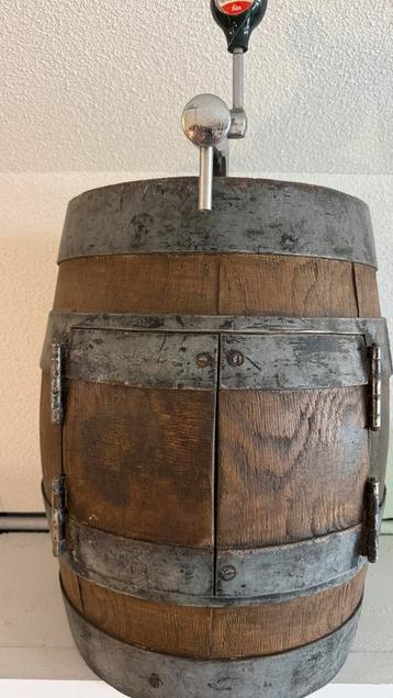 Bierton met tapkraan beschikbaar voor biedingen