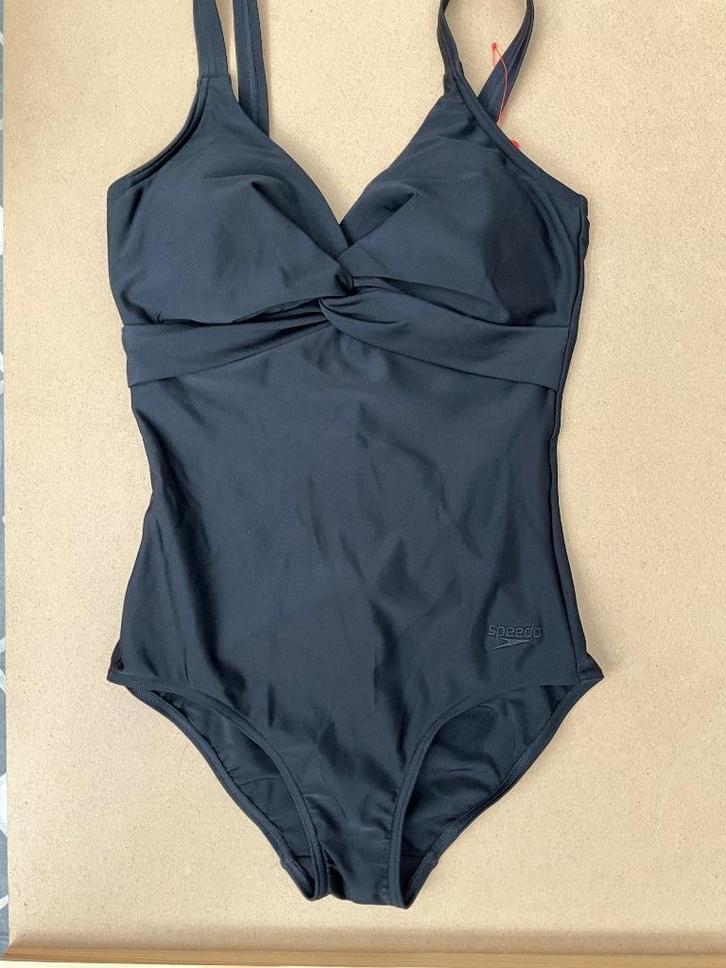 Speedo Endurance10 corrigerend badpak Brigitte zwart Mt 38, Kleding | Dames, Badmode en Zwemkleding, Nieuw, Badpak, Zwart, Ophalen of Verzenden