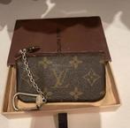 Louis Vuitton sleutel hanger portemonnee origineel, Verzamelen, Sleutelhangers, Verzenden, Merk