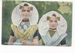 Zeeland - Zuid Beveland - Klederdracht [KRST009-0371, Verzamelen, Ansichtkaarten | Nederland, Verzenden, 1920 tot 1940, Gelopen