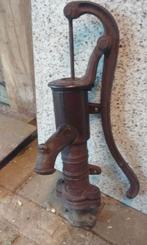 Mooie antieke waterpomp, Ophalen, Handmatig