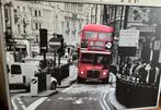 Londen Dubbeldekker Foto IKEA, Huis en Inrichting, Woonaccessoires | Schilderijen, Tekeningen en Foto's, Ophalen, Oorspronkelijke maker