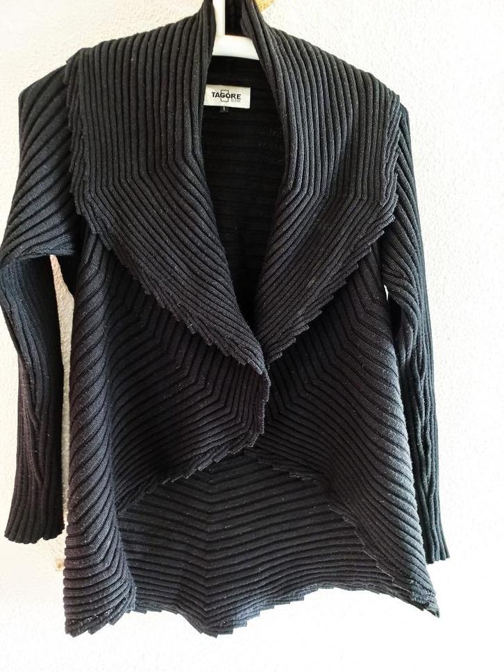 Zwart rib gebreid vest van Tagore Olene, maat 40., Kleding | Dames, Truien en Vesten, Zo goed als nieuw, Maat 38/40 (M), Zwart