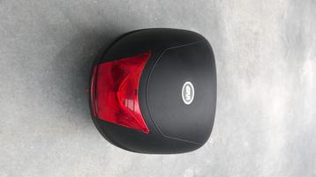 Givi Topkoffer voor een Yamaha R1 Big Bang 2009-2014 beschikbaar voor biedingen