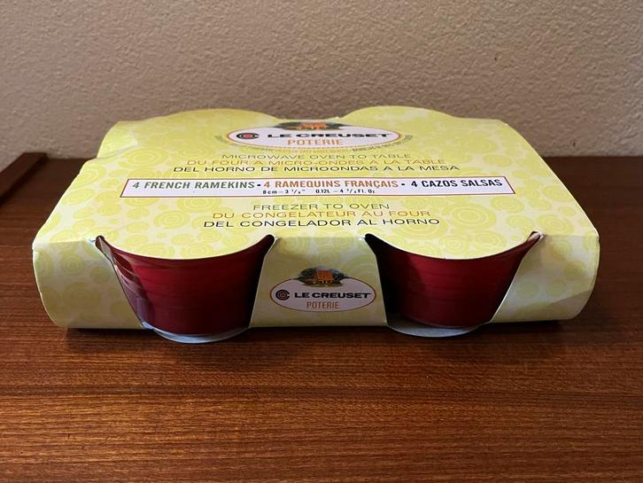 Le Creuset Ramekins Cerise - Nieuw in Verpakking!, Huis en Inrichting, Keuken | Keukenbenodigdheden, Nieuw, Ophalen of Verzenden