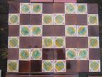 120 Art nouveau tegels in 4 vlakjes, 2 decors in relief, Antiek en Kunst, Ophalen