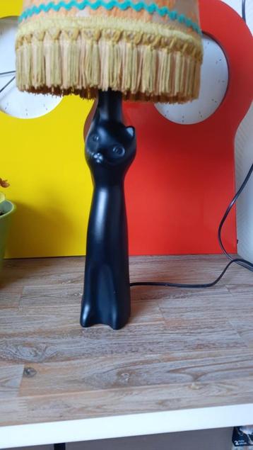 Glazen fles poes. nu tafellamp creatie,lees de beschrijving beschikbaar voor biedingen