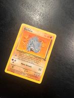 Rhyhorn 1995 pokemon kaart, Hobby en Vrije tijd, Verzamelkaartspellen | Pokémon, Ophalen of Verzenden, Zo goed als nieuw, Losse kaart