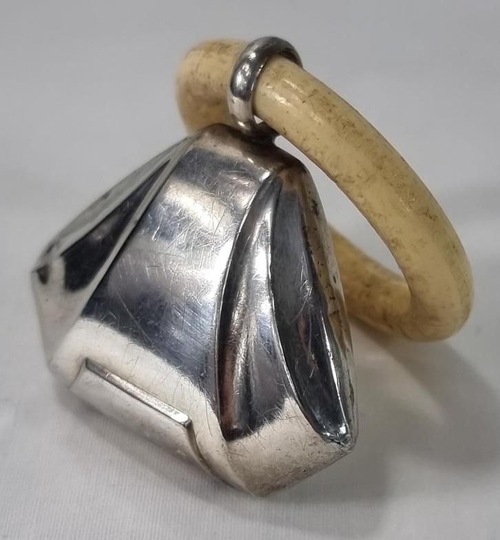 verzilverde Art Deco rammelaar met benen ring, Antiek en Kunst, Antiek | Overige Antiek, Verzenden