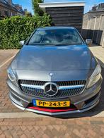 Mercedes-Benz A-Klasse A250 2.0 Sport 2013 automaat amg uitv, Auto's, Mercedes-Benz, 730 kg, 74 €/maand, 4 cilinders, 1365 kg