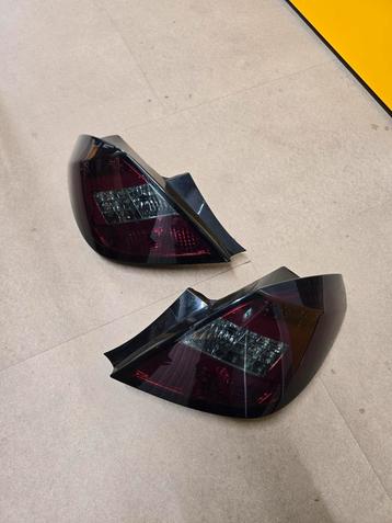 Opel corsa D 5 deurs smoke getint achterlichten 2006 - 2014 beschikbaar voor biedingen