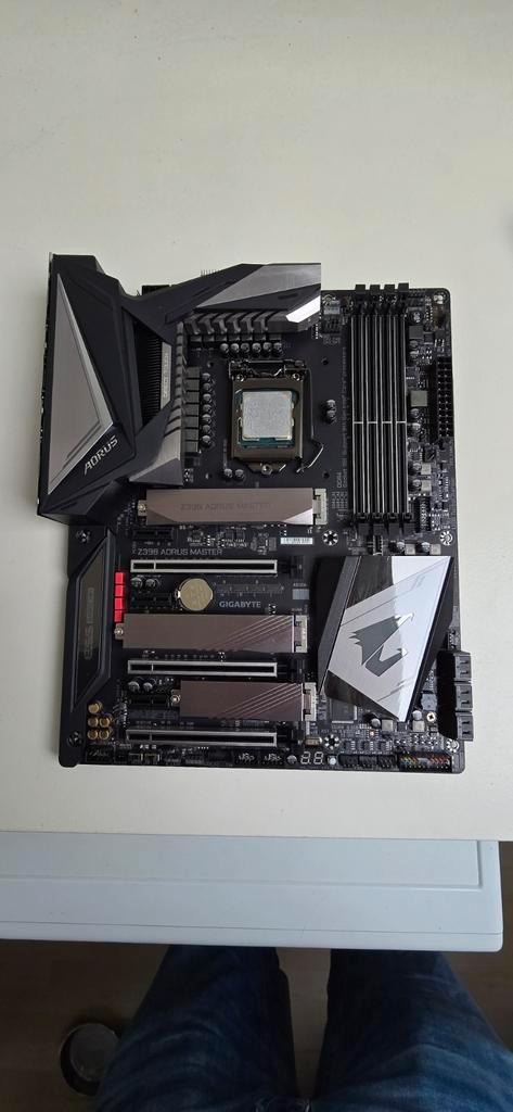 Aorus Z390 master moederbord, Computers en Software, Moederborden, Gebruikt, Intel, DDR4, Ophalen of Verzenden