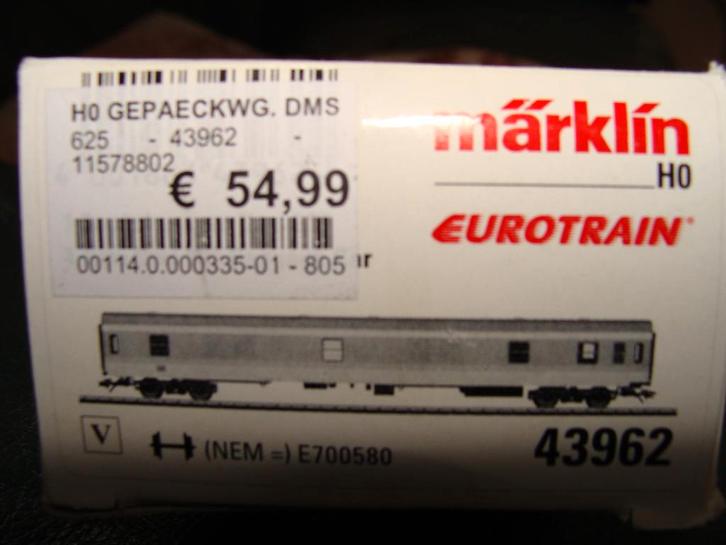 MARKLIN Gepäckwagen Dms 905, Hobby en Vrije tijd, Modeltreinen | H0, Nieuw, Wagon, Wisselstroom, Märklin, Ophalen of Verzenden