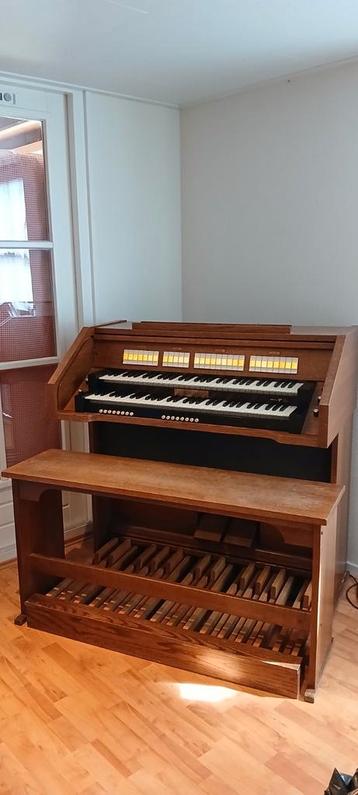 Orgel digitaal Johannes wesley Festivo  beschikbaar voor biedingen