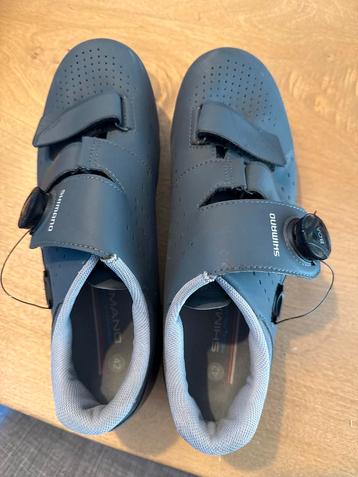 Shimano Fietsschoenen Maat 42 beschikbaar voor biedingen