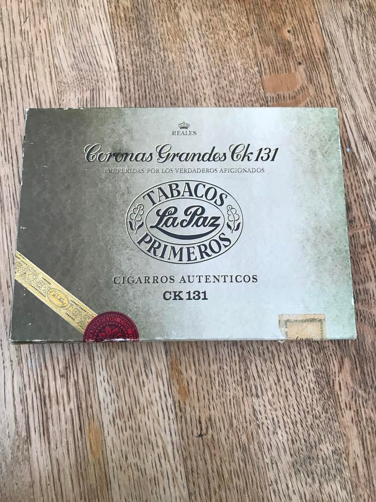 Oude Sigaren La Paz Primeros CK131, Verzamelen, Rookartikelen, Aanstekers en Luciferdoosjes, Gebruikt, Tabaksdoos of Verpakking