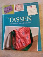 Tassen: Leuke tassen om zelf te maken - Handwerkboek, Boeken, Ophalen of Verzenden