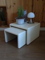 Leuke vintage seventies mimiset / bijzettafel, Minder dan 55 cm, Gebruikt, Vierkant, Hout