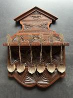 Antieke lepels met houten rek, Ophalen of Verzenden