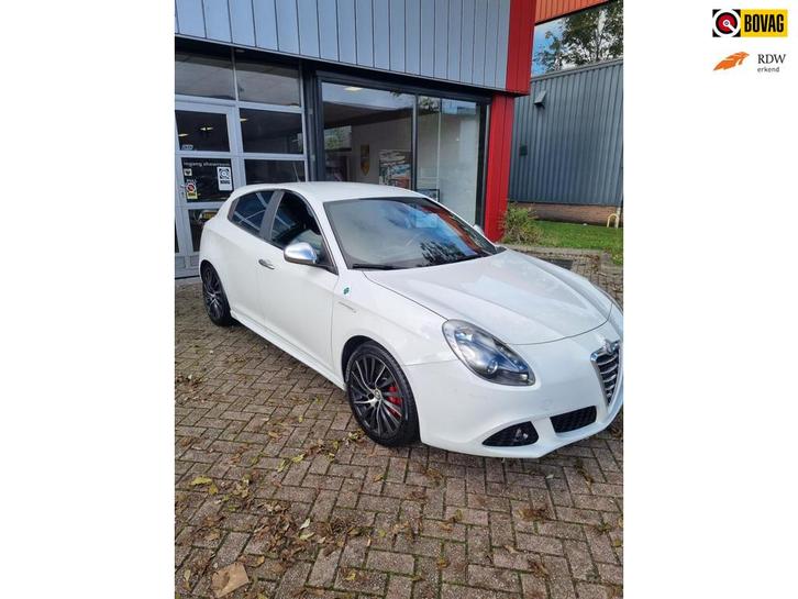 Alfa Romeo Giulietta 1.7 TBi Quadrifoglio Verde, Auto's, Alfa Romeo, Bedrijf, Te koop, Giulietta, ABS, Airbags, Airconditioning