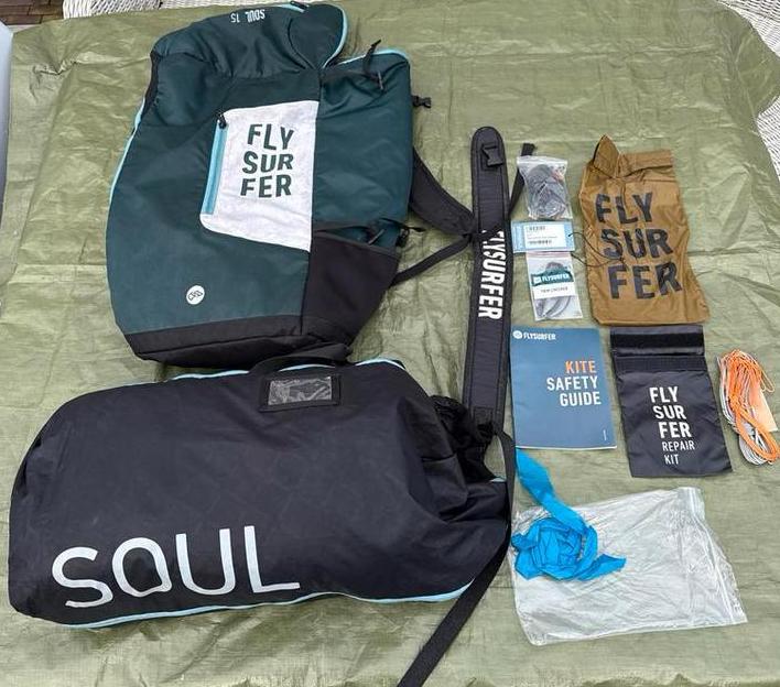 Flysurfer Soul 2 15m Kite - Complete Set, Watersport en Boten, Kitesurfen, Zo goed als nieuw, Kite, 15 m², Geen board, Ophalen of Verzenden